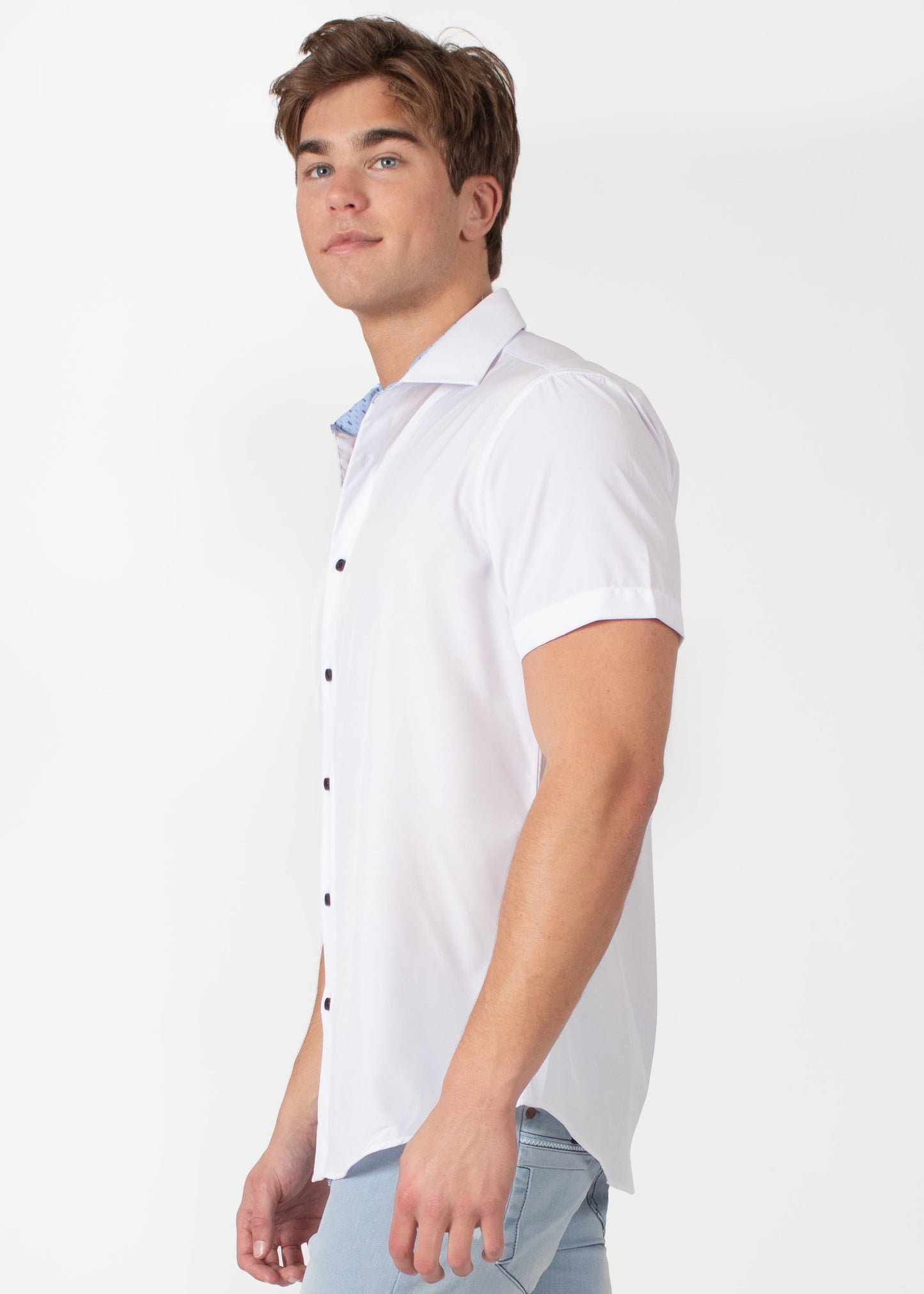 Bespoke short sleeve dress shirt. Textured collar white