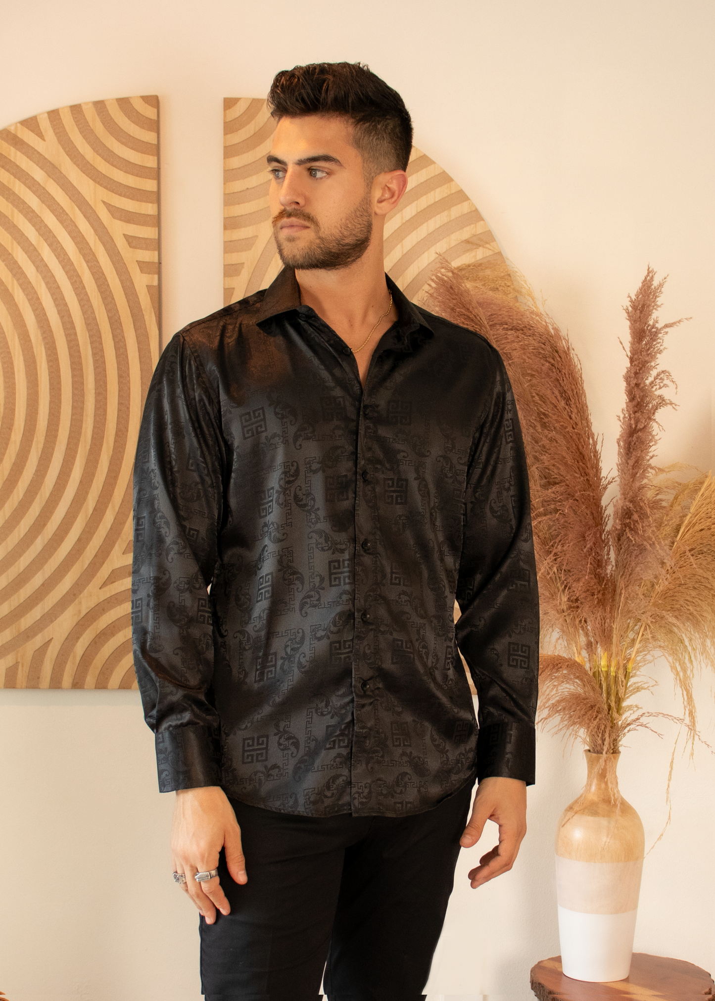 Bespoke Moda long sleeve button up dress shirt. Greek key black shine