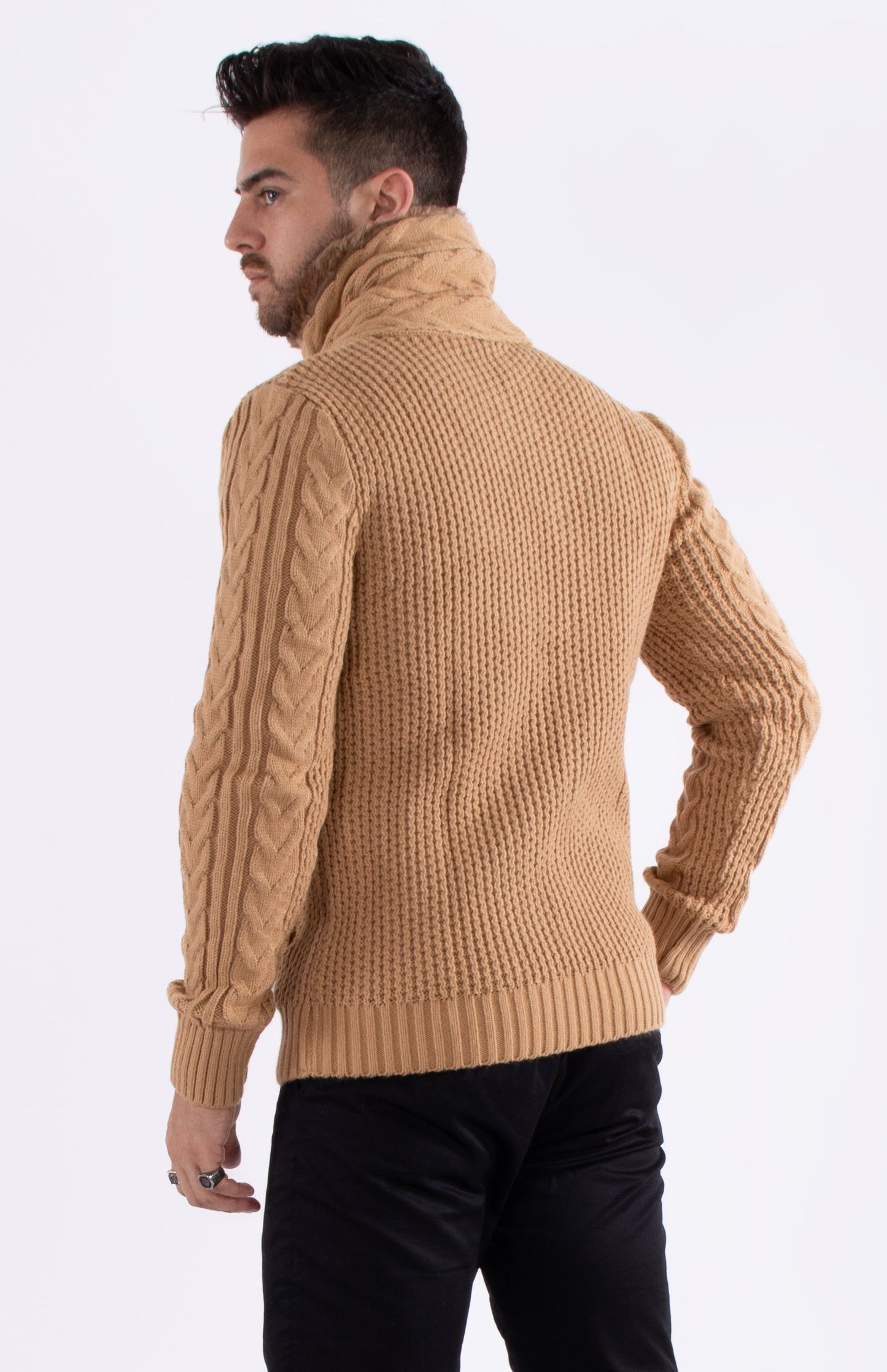 Bespoke Faux fur-lined collar button up slim fit sweater