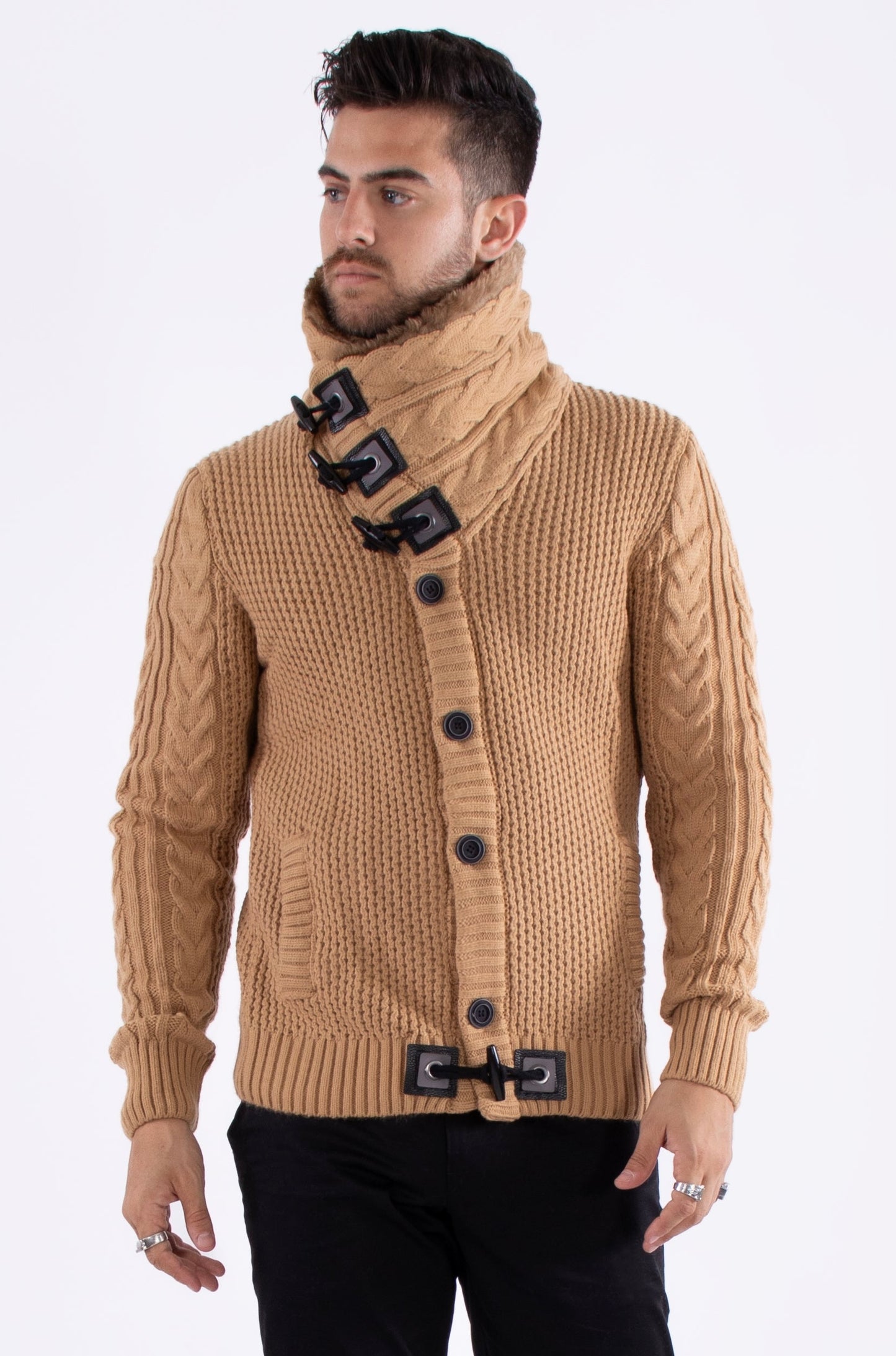 Bespoke Faux fur-lined collar button up slim fit sweater