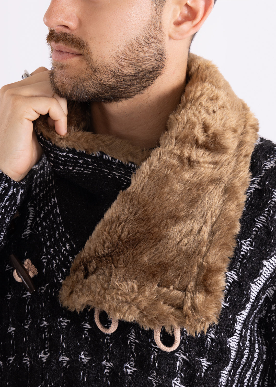 Bespoke faux fur lined collar herringbone slim fit sweater - Black