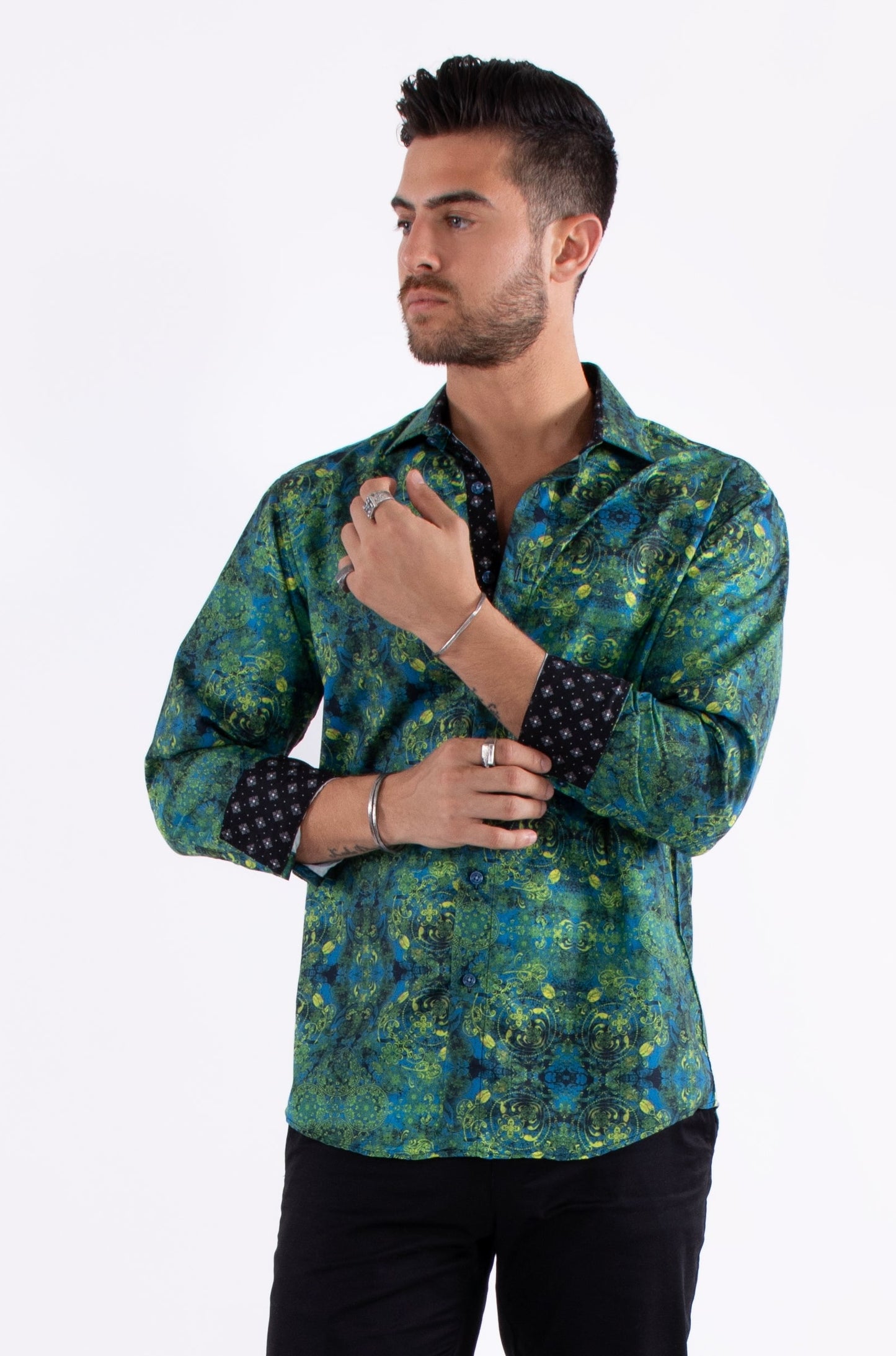 Bespoke Moda long sleeve button up dress shirt. Green retro