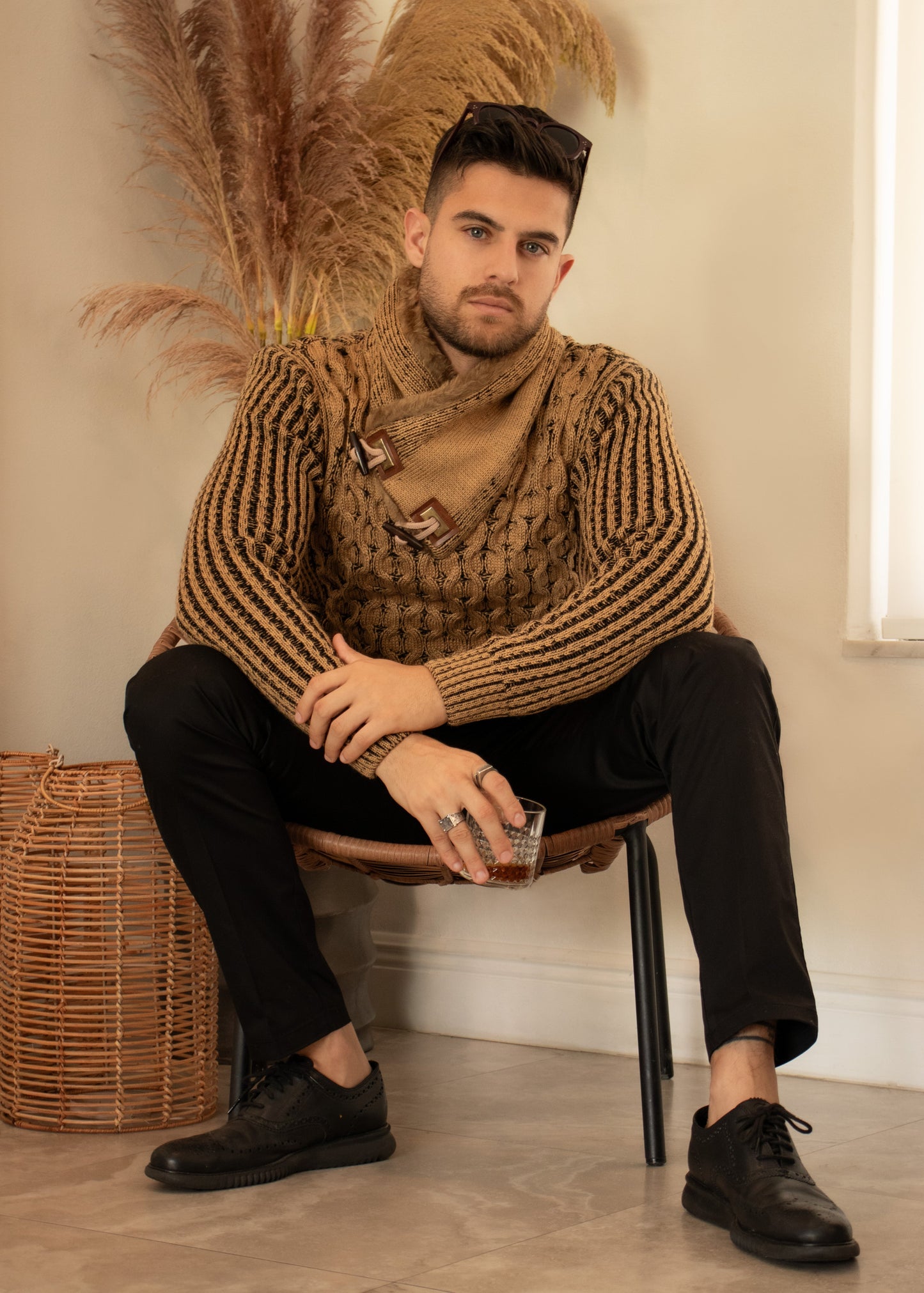 Bespoke faux fur lined collar herringbone slim fit sweater - Tan