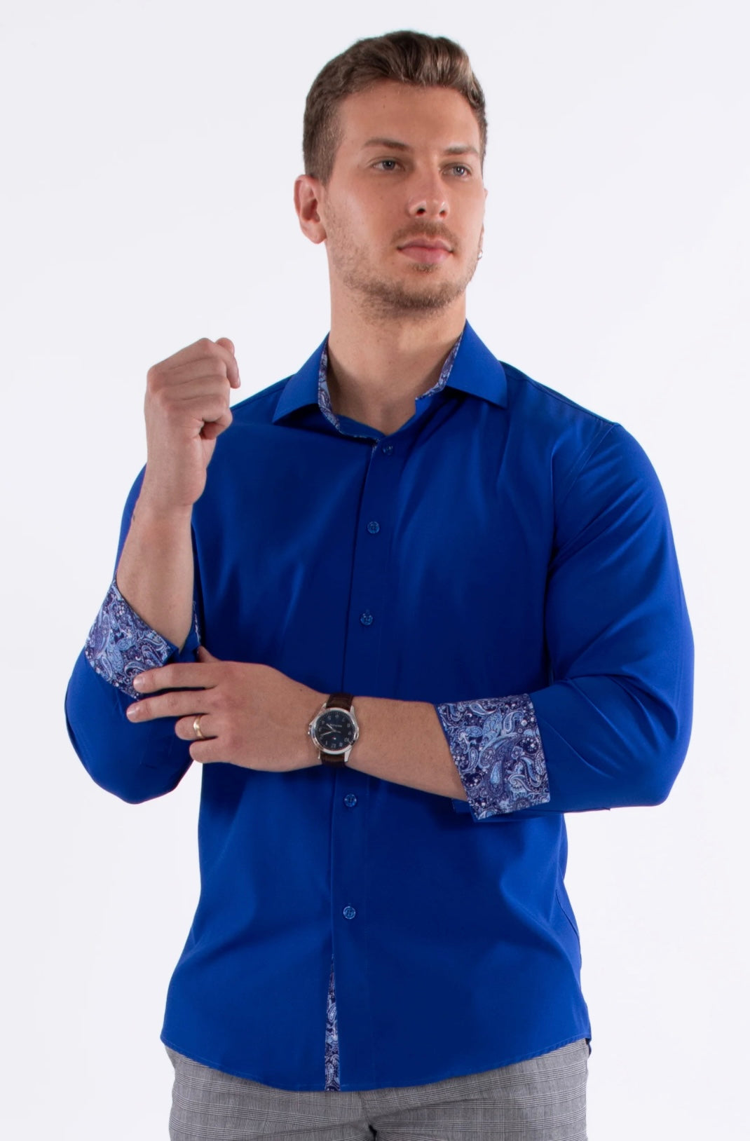 Bespoke Performance stretch fit long sleeve button up dress shirt. Blue