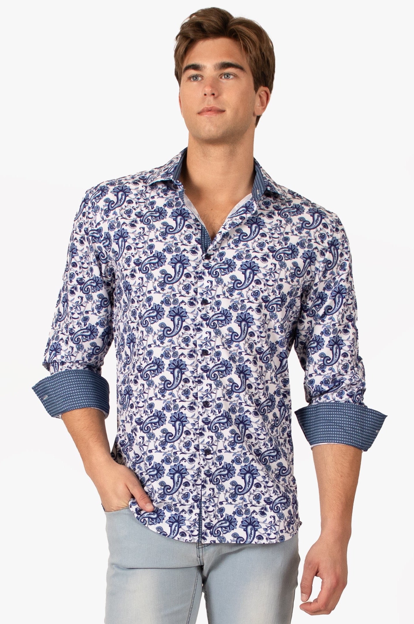 Bespoke Moda long sleeve button up dress shirt. Paisley white