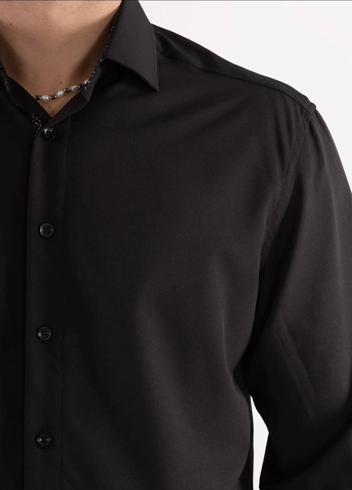 Bespoke Performance stretch fit long sleeve button up dress shirt. Black
