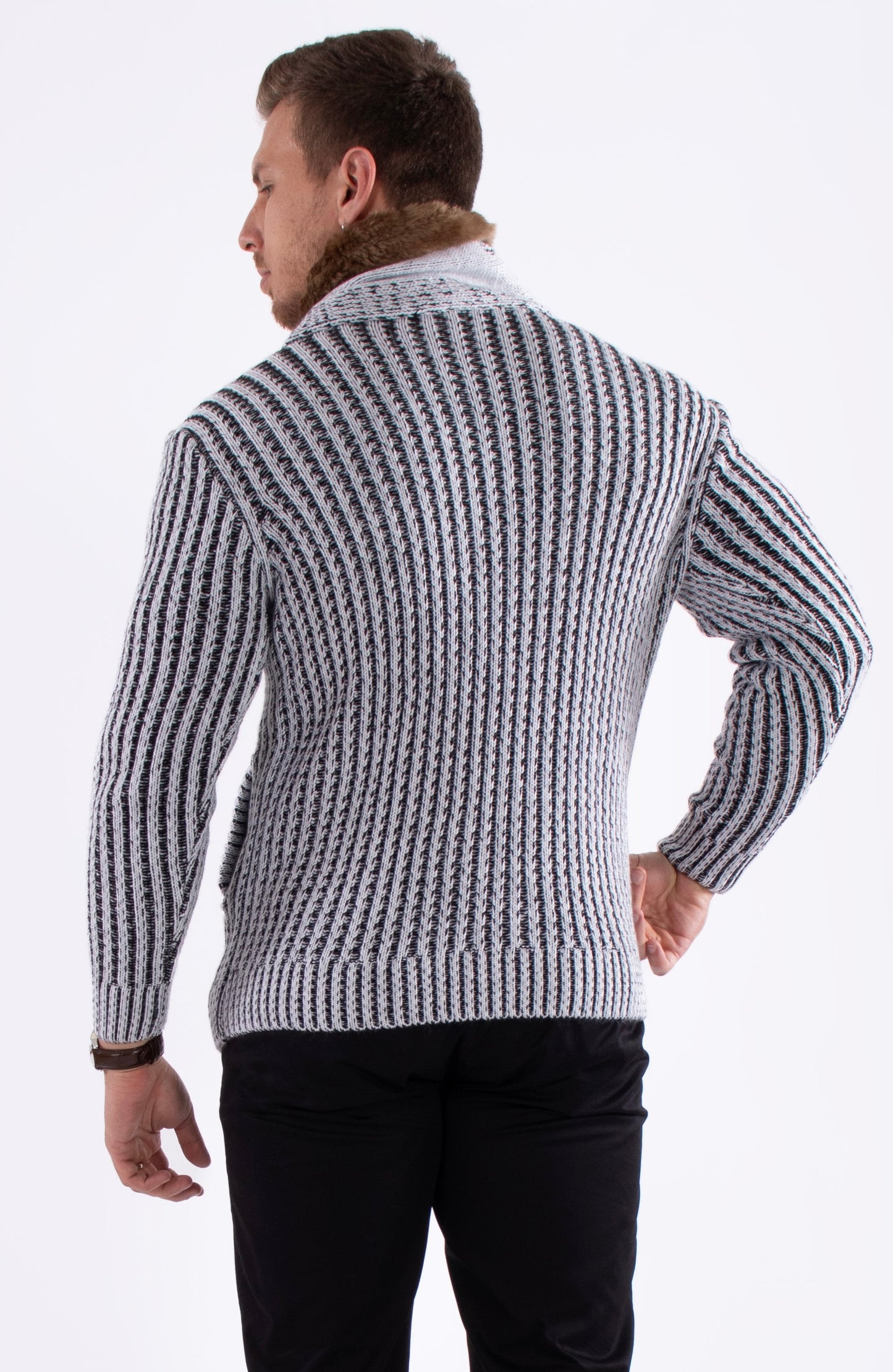 Bespoke faux fur lined collar herringbone slim fit sweater - White