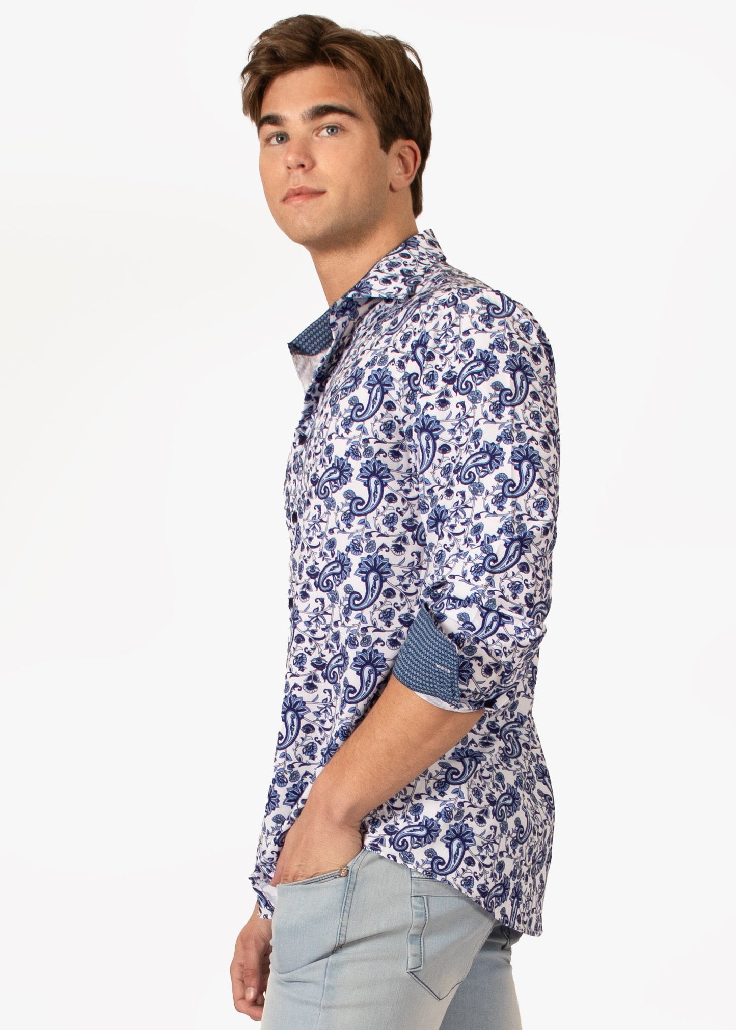 Bespoke Moda long sleeve button up dress shirt. Paisley white