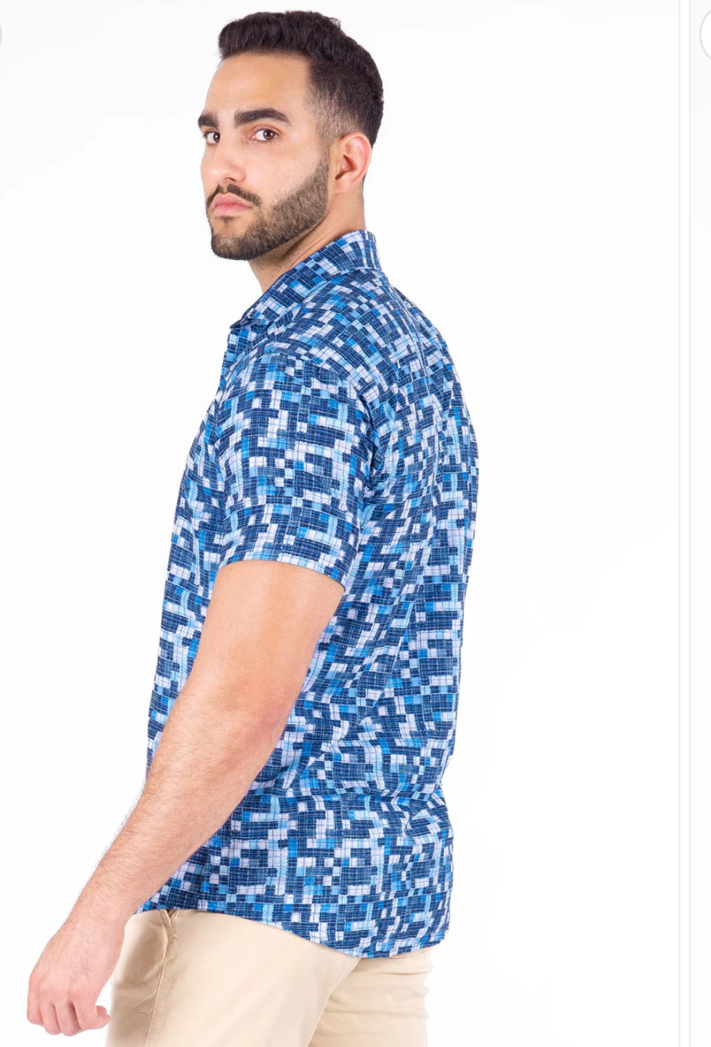 Bespoke bc collection button up dress shirt. Pixels